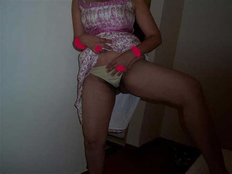 horny indian wife handjob aur blowjob ke sexy pics
