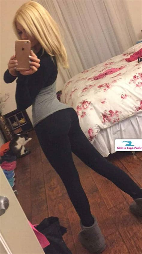 selfie break while cleaning her apartment in yoga pants girls in yoga pants