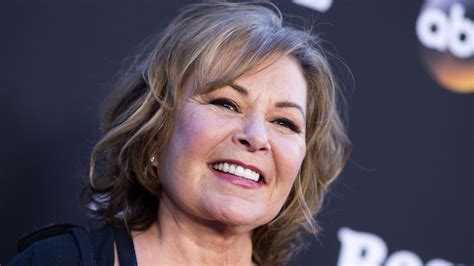 abc cancels hit series roseanne after racist twitter rant 2