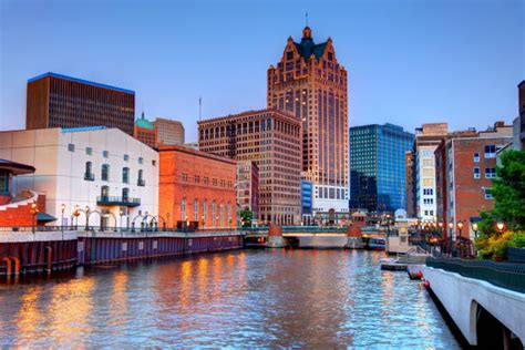 milwaukee wi stock  pictures royalty  images istock