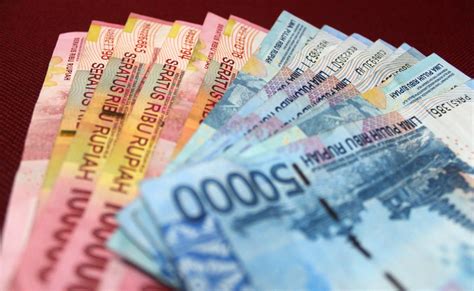 gambar indonesia rupiah merah biru ekonomi keuangan gaji kas
