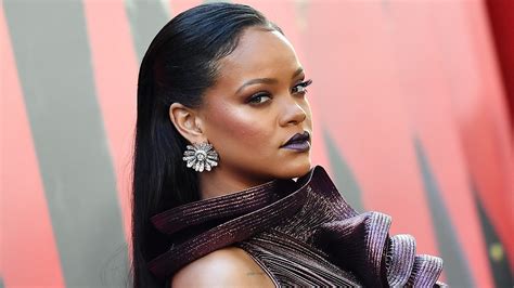 rihanna sends a message about beauty with website photos
