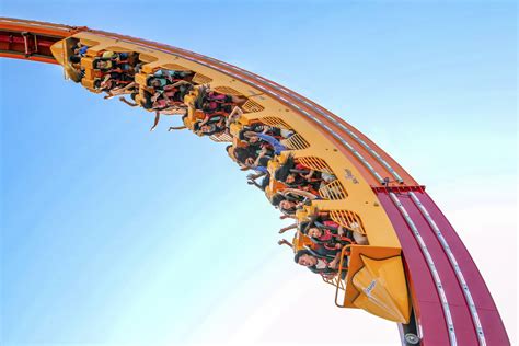 World’s Largest Loop Attraction Opens At Six Flags Great America