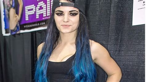 paige wwe wwe paige sex tape leak twitter meltdown as x rated photos