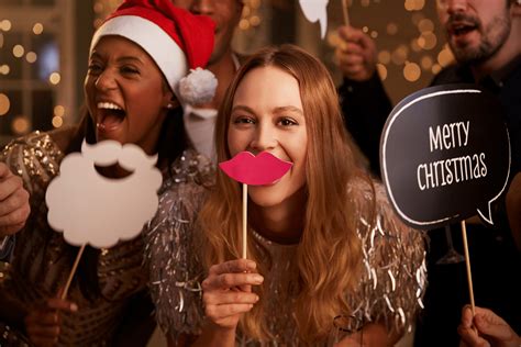 christmas party   budget cheap holiday party life   budget