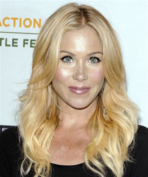 Christina Applegate Hairstyles Hair Cuts And Colors