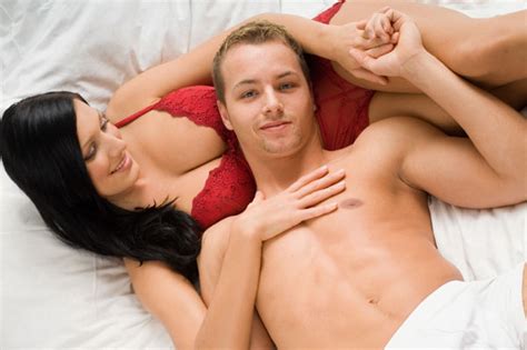 21 little sex moves that will rock your world and his