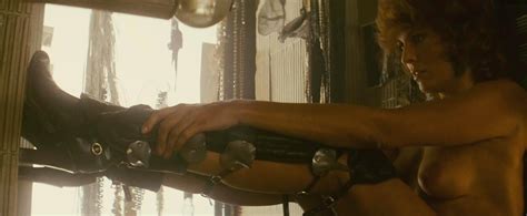 Naked Joanna Cassidy In Blade Runner