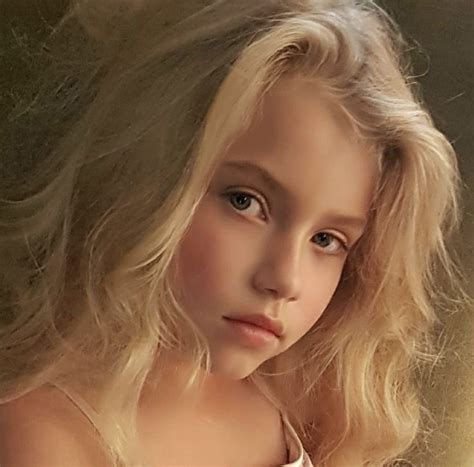 Pin By Jeff Folsom On Angels Little Blonde Girl Beauty Girl