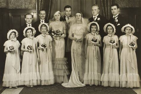 8 Roaring 20s Fashion Inspired Wedding Dresses Vintage Retro