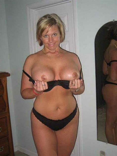 sexy milf ex gfs posing for pictures gallery 16 pichunter