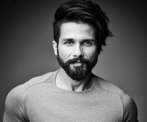 shahid kapoor biography facts childhood family life achievements  indian actor