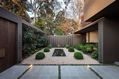 beautiful courtyard design ideas  beautify  yard