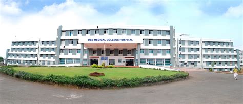 top medical colleges  universities  careers  medicine