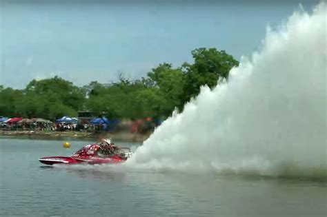 hp drag boats blast  water  ridiculous speeds engaging car news reviews