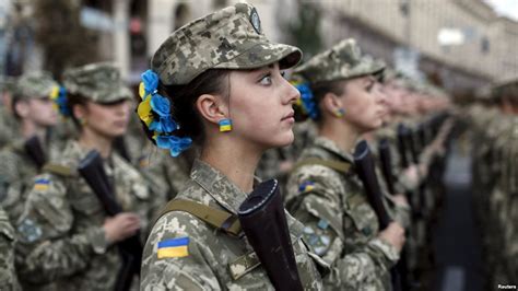 ukraine s women soldiers launch new trend ·euromaidan press