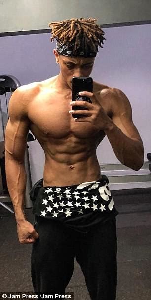 Fitness Fanatic Lifts His Way To A Incredibly Proportioned Physique