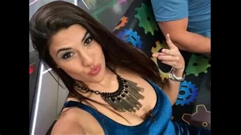 atacante do são paulo vazou as fotos de sua ex namorada apresentadora de tv xvideos