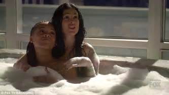 Rumer Willis Enjoy A Steamy Lesbian Bathtub Romp Daily Mail Online