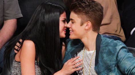 justin bieber sings my girl to selena gomez at a hotel