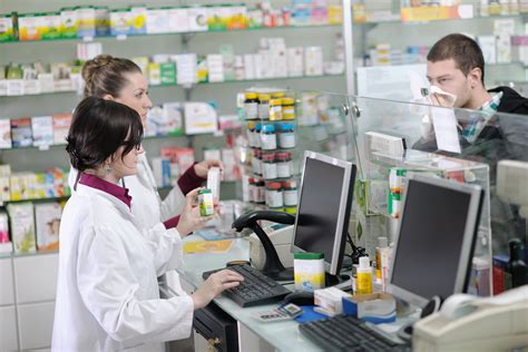 pharmacy technician requirements howtobecomeapharmacytechorg