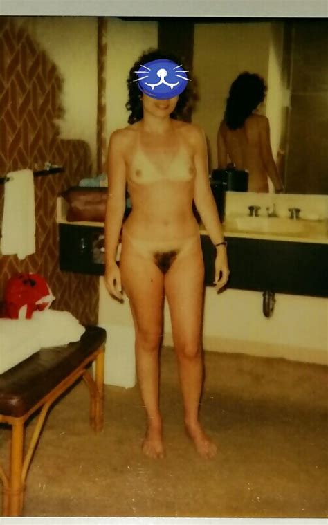hawaii honeymoon polaroids of sexy italian wife 1980 s 17 pics