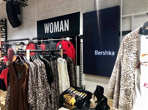 bershka se refuerza en guadalajara  la apertura de su nueva tienda en el centro comercial