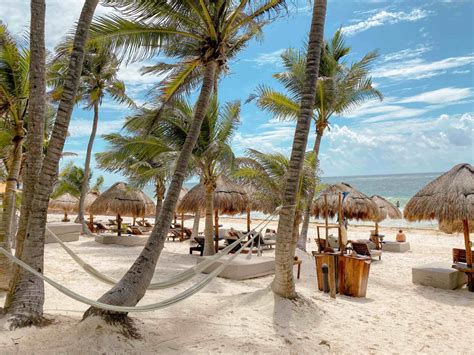 tulum beach clubs    visit   budgets