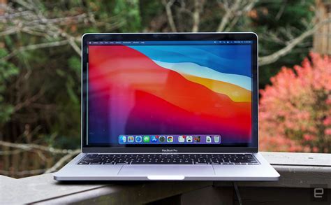 apple macbook pro  review
