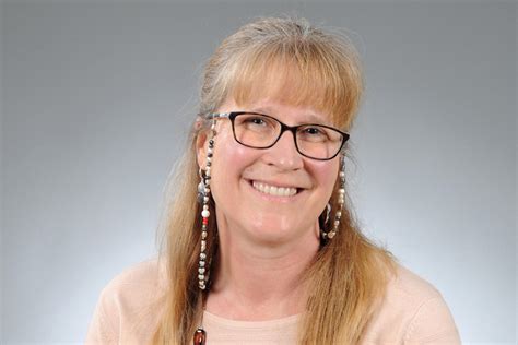 Meet The Wsu College Of Veterinary Medicines New Dean Four Questions