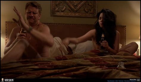 Tv Nudity Report The Deuce Outlander You Re The Worst