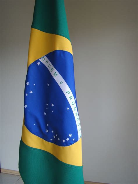 Bandeira Oficial Do Brasil Em Nylon Tam 135x193cm R 150