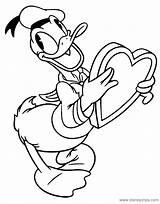 Coloring Donald Pages Heart Disney Valentine Duck Printable Holding Disneyclips Mickey Patch Mouse Classic Goofy Minnie Pdf Funstuff sketch template