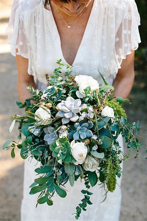 creative  unique succulent wedding bouquets ideas stylish wedd blog