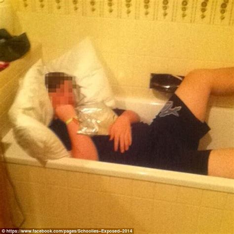 school leavers celebrate the end of schoolies 2014 with