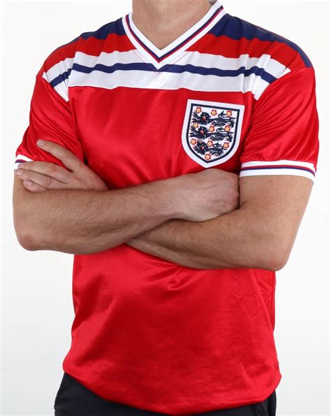 casual classics england  retro football  shirt redteejerseymens