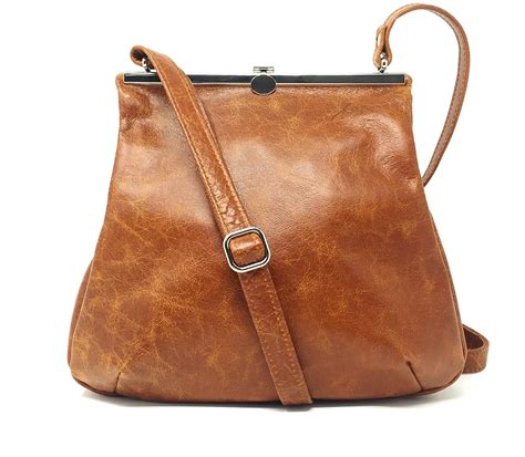 umhaengetasche braun leder handtasche cognac mit klippverschluss