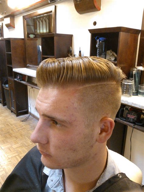 hard  slick hairstyles modern pompadour haircuts