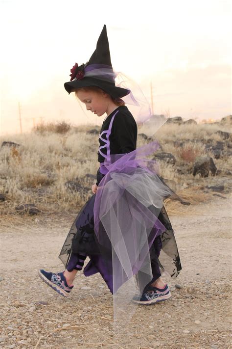 make a homemade witch costume sew simple home