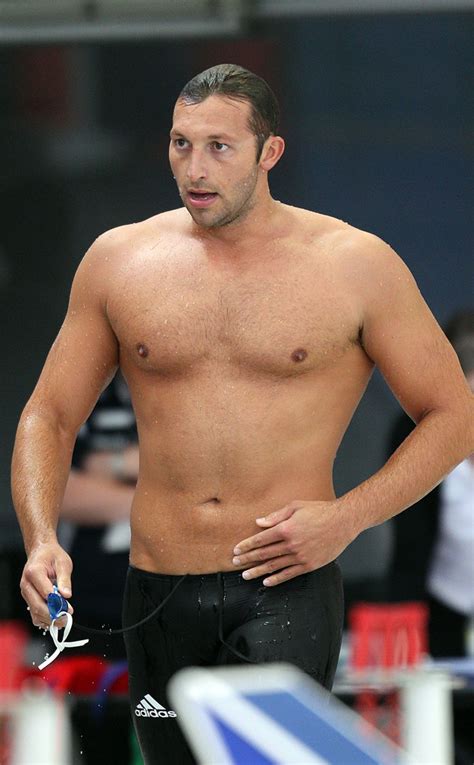 Ian Thorpe Olympic Swimmer Comes Out As Gay E News