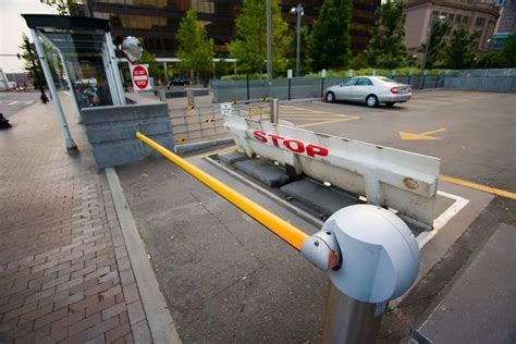 vehicle gate access ontario control systems