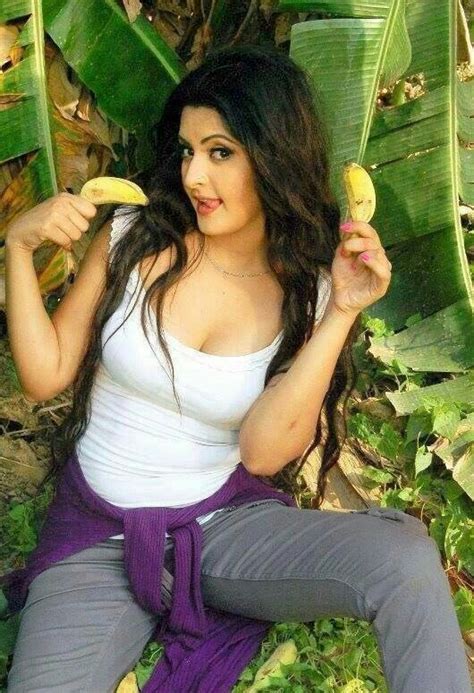 Bangladeshi Model Actress Pori Moni Hot Photos Pics