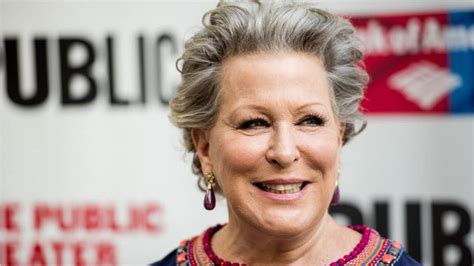 bette midler apologizes after being slammed for calling women ‘the n