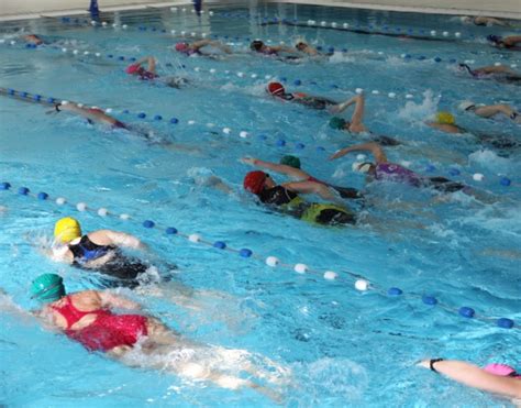 fotos zwemloop het lint vrouwentriathlon