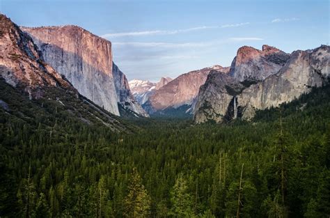 Tunnel View Yosemite National Park [3696 × 2448] [oc