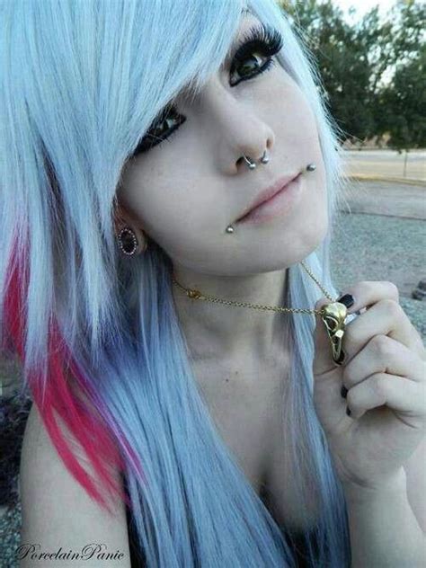 pin by samantha stealsyourskittles on emos ♥ emo scene hair emo hair