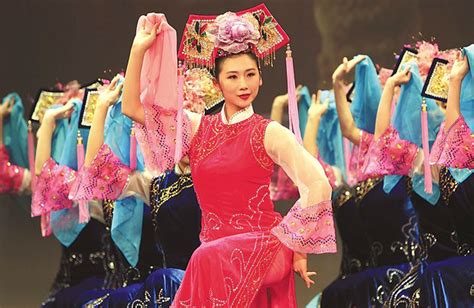 Chinese Music Dancing Culture Comes To Philly