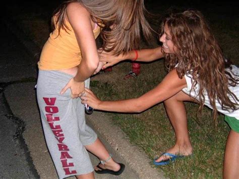 drunk girls getting pantsed 70 pics