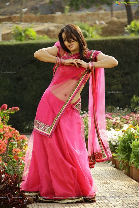 wallpaper india bhumika chawla hot navel show in pink saree and blouse hot stills
