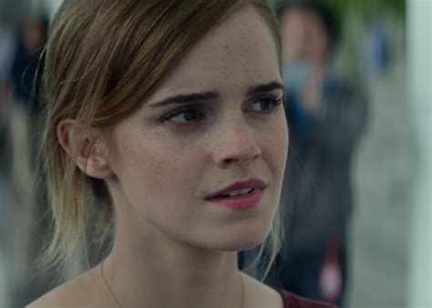 the new trailer for emma watson s the circle needs a major spoiler alert